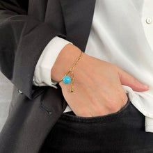 Load image into Gallery viewer, Adjustable size Gold Bangle