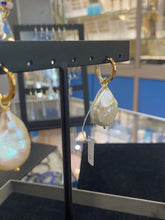 Load image into Gallery viewer, Wild Pearl Earrings Special
