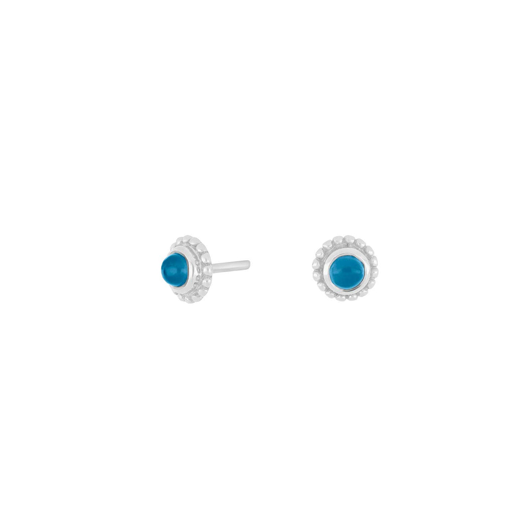 Natural stone stud earrings Apatite Blue set in Silver