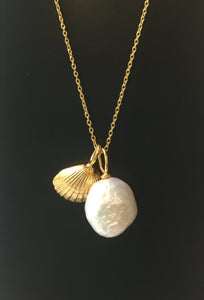 Baroque Pearl Pendant on Gold